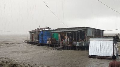 অস্বাভাবিক জোয়ারে নিঝুমদ্বীপসহ নিম্নাঞ্চল প্লাবিত