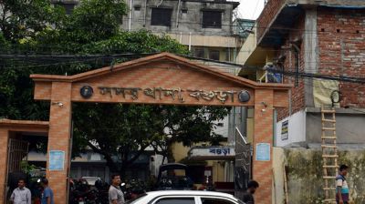 স্কুলবাস ভাঙচুর ও হামলার অভিযোগে বগুড়ায় বিয়ামের ৮ শিক্ষকের বিরুদ্ধে মামলা