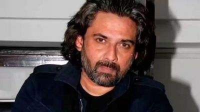 চলে গেলেন জনপ্রিয় অভিনেতা মুকুল দেব