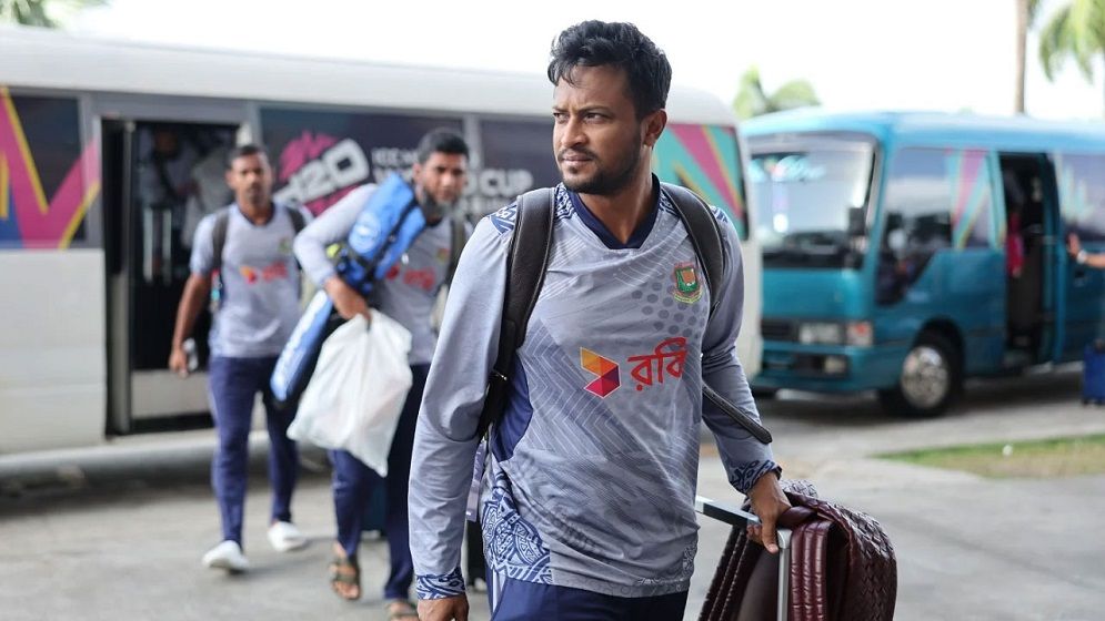 সাকিবের ভবিষ্যৎ নিয়ে মুখ খুললেন বিসিবি সভাপতি বুলবুল