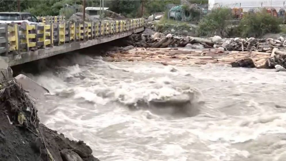 ভারতের হিমাচলে আকস্মিক বন্যায়  মৃত্যু ১৭