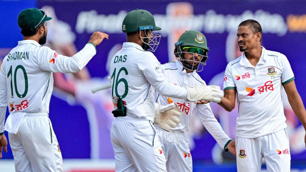 শ্রীলঙ্কা ৪৭/ ৩, খেলা বাকি ১৫ ওভার