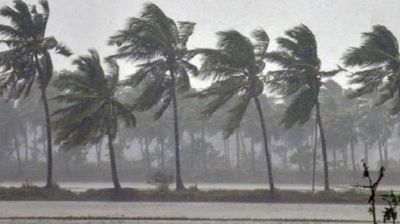 দুপুরের মধ্যে ১২ জেলায় ঝড়বৃষ্টির শঙ্কা
