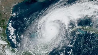 ধেয়ে আসছে শক্তিশালী ঘূর্ণিঝড় ‘এরিক’