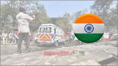 ভারতে বিমান বিধ্বস্ত, ধরা পড়ল দুর্ঘটনাস্থলের ভয়াবহ দৃশ্য