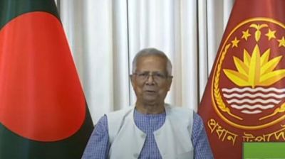 জাতির উদ্দেশে ভাষণ দিচ্ছেন প্রধান উপদেষ্টা