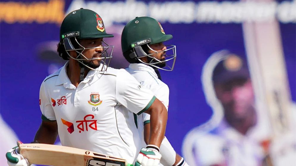 দুই রানে ২ উইকেট হারিয়ে হঠাৎ বিপদে বাংলাদেশ