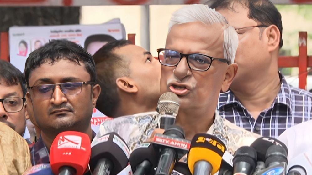 মুক্তিযুদ্ধ বিরোধীরা আবারও দেশে ষড়যন্ত্র শুরু করেছে: ফারুক