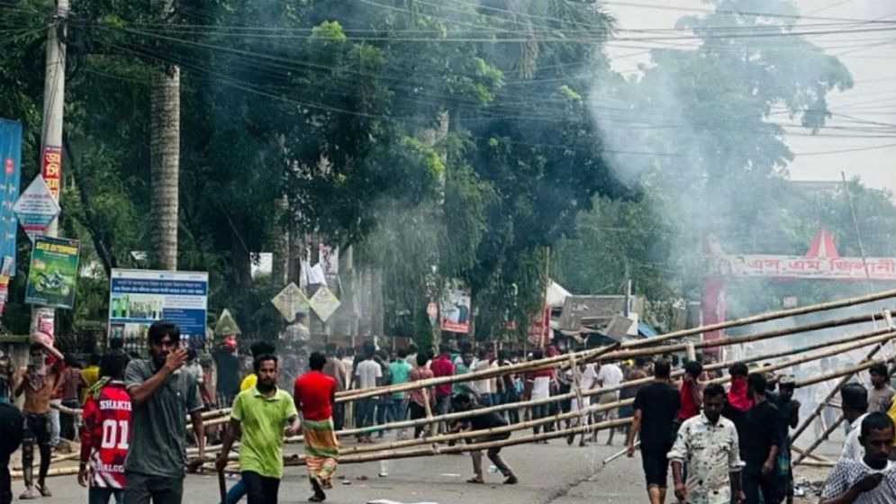 গোপালগঞ্জে এনসিপির সমাবেশে হামলা: মামলা বেড়ে ১৩, মোট আসামি ১৫৫৮৪