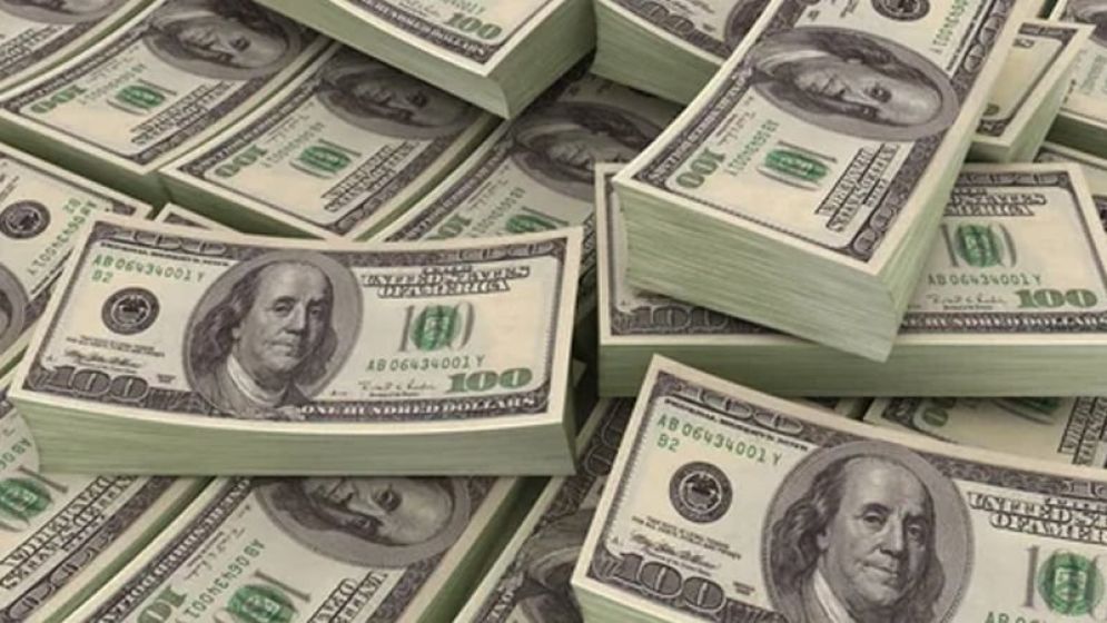 আকুর দায় শোধ : রিজার্ভ এখন ৩০ বিলিয়ন ডলারের নিচে