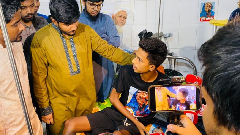 জুলাইয়ে আহতদের সুচিকিৎসা না মিললে আবারও জুলাই হবে বলে হুঁশিয়ারি