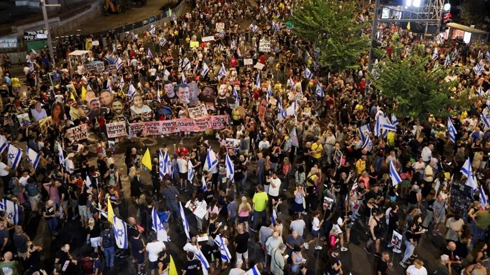 জিম্মিদের মুক্তির দাবিতে ইসরায়েলে বিক্ষোভ