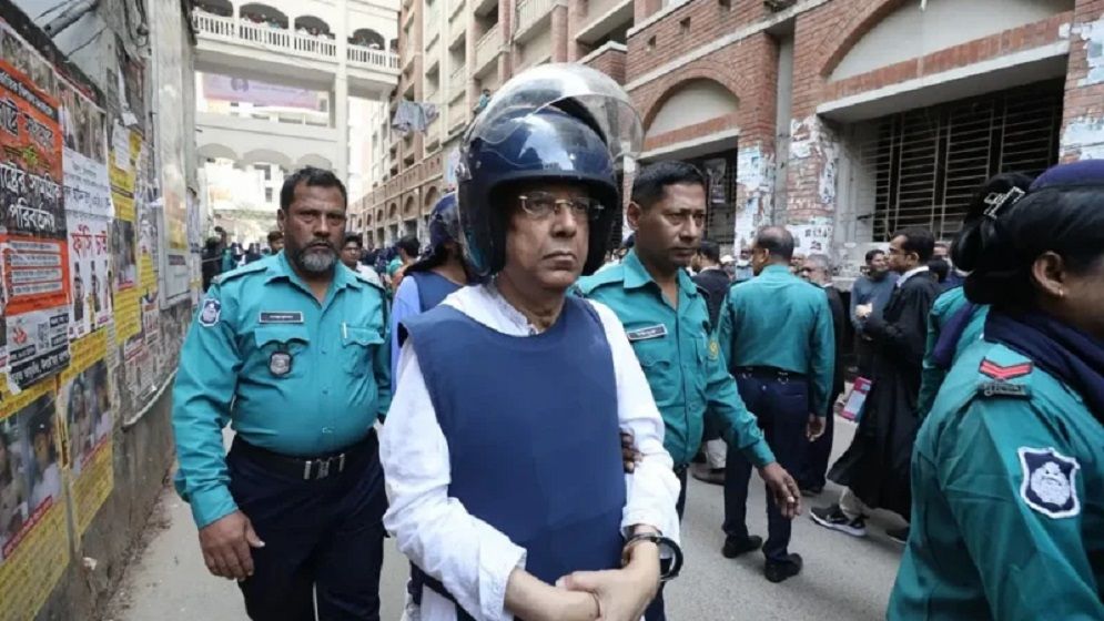 অবৈধ অস্ত্র মামলায় সাবেক আইনমন্ত্রী আনিসুল হক ২ দিনের রিমান্ডে