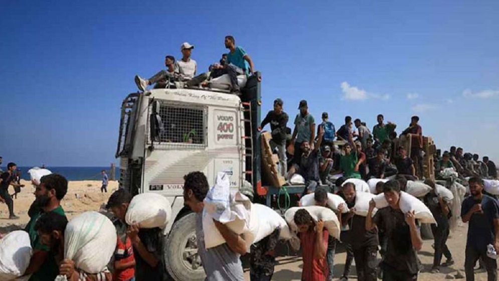 গাজায় ত্রাণপ্রত্যাশীদের ওপর ইসরায়েলি হামলায় নিহত অন্তত ১১৫