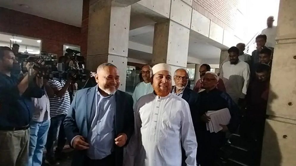 জরুরি ফায়ার অ্যালার্মে স্থগিত ঐকমত্য কমিশনের বৈঠক