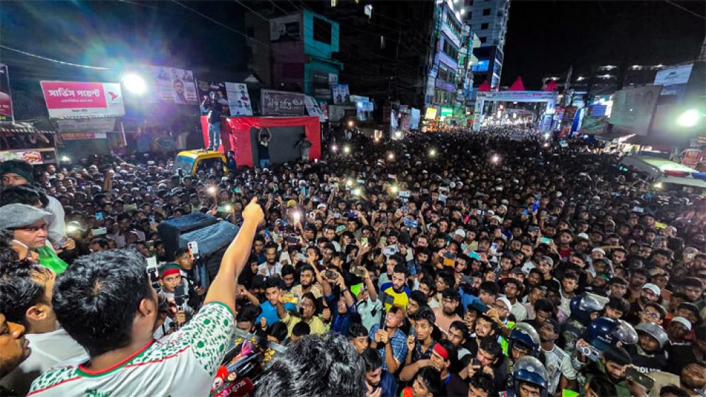 যারা মামলাবাণিজ্য-চাঁদাবাজি করছে তাদের দিন ফুরিয়ে আসছে : হাসনাত