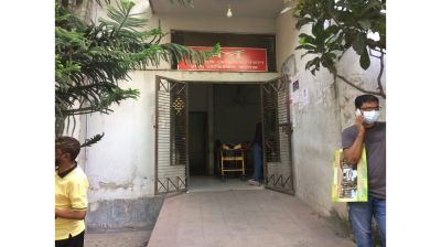 কাদের জন‍্য জীবন দিচ্ছে মানুষ