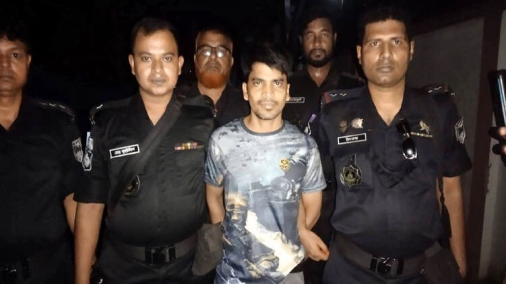 মিটফোর্ড হত্যার অন্যতম আসামি নান্নু গ্রেফতার