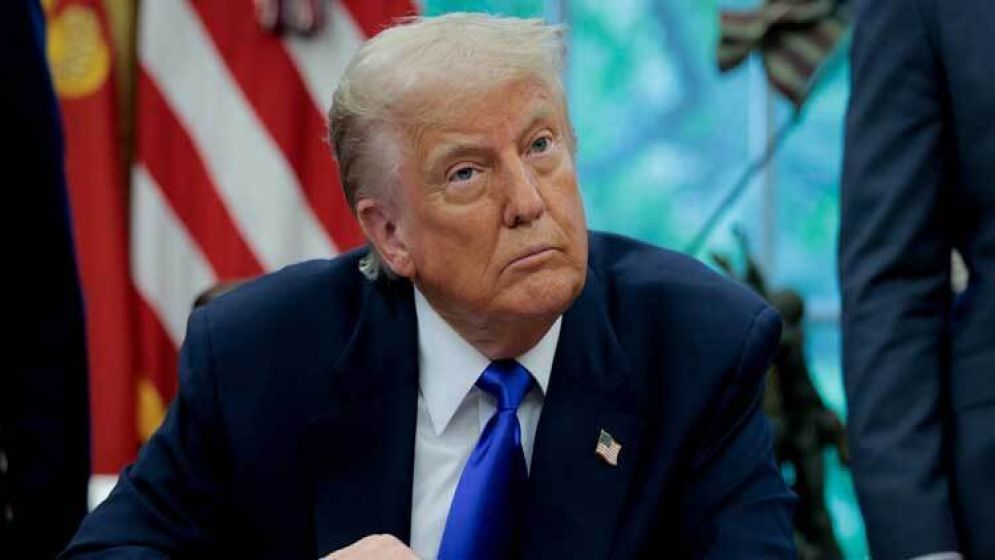 ট্রাম্পের প্রতি সমর্থন কমে ৪০ শতাংশে নেমেছে