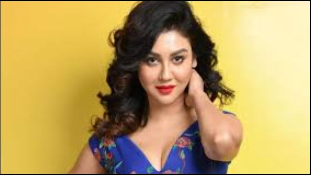 জয়া আহসান প্রেমে হাবুডুবু খাচ্ছেন