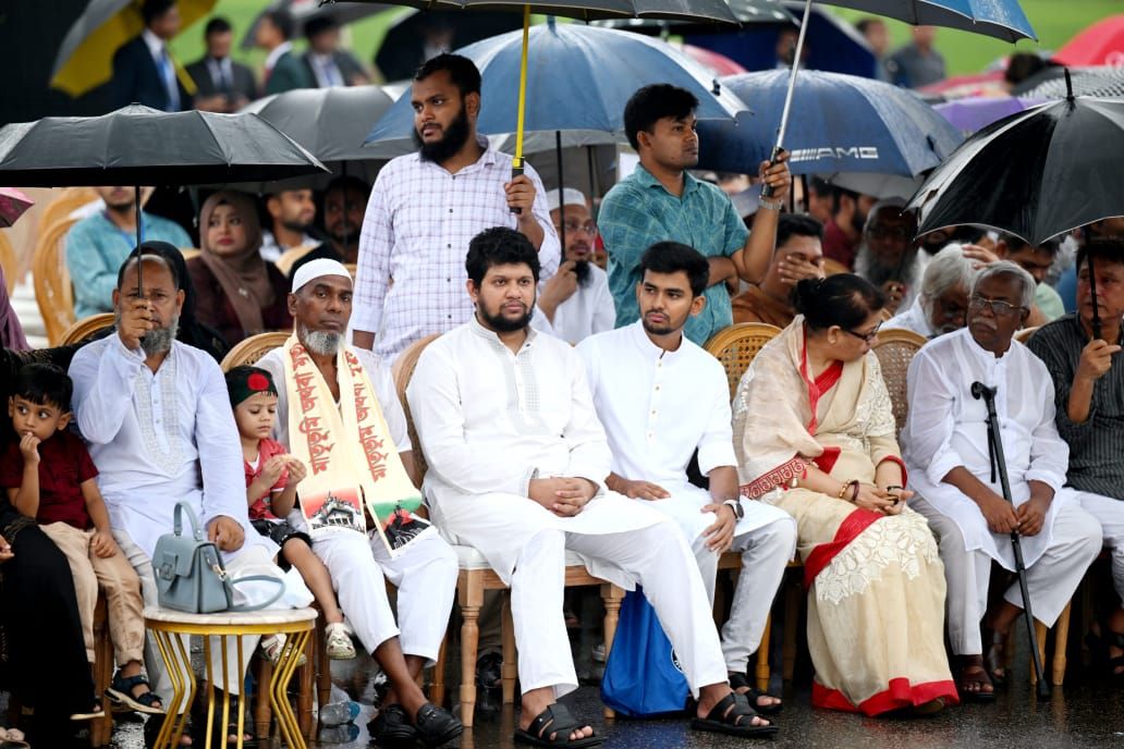 জুলাই স্মৃতি জাদুঘর পরিদর্শন করলেন প্রধান উপদেষ্টা
