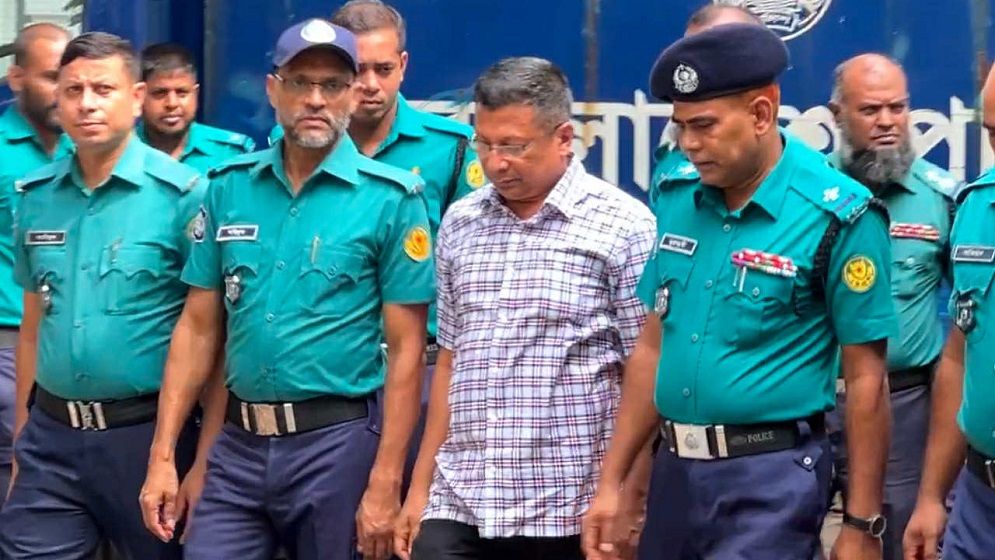 রাজসাক্ষী হিসেবে ট্রাইব্যুনালে হাজির সাবেক আইজিপি