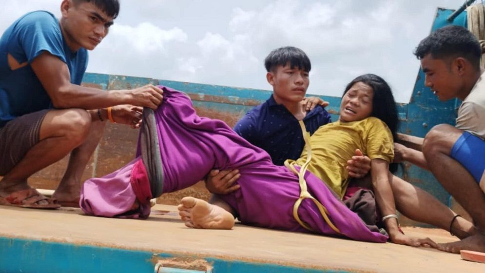 নাইক্ষ্যংছড়ি সীমান্তে মাইন বিস্ফোরণে এবার নারীর পা বিচ্ছিন্ন