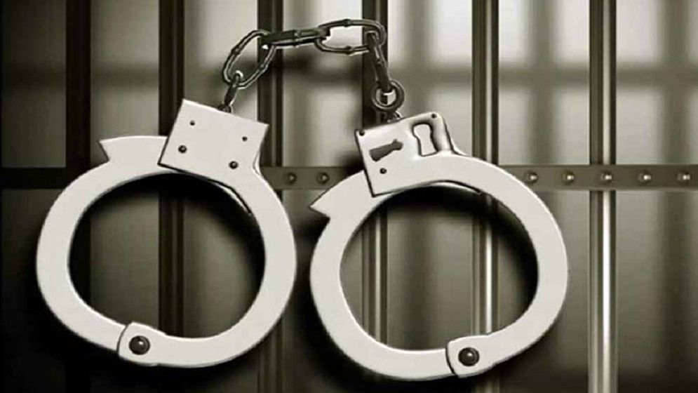 ২৪ ঘণ্টায় সারা দেশে ১৫৫২ জন গ্রেফতার