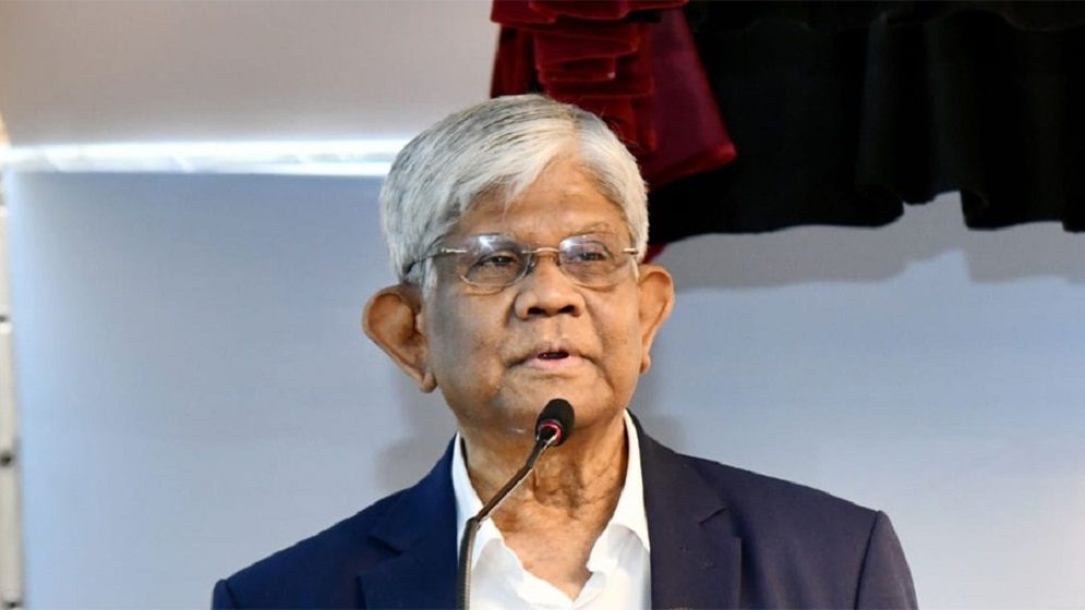 নির্বাচনের আগে অর্থনৈতিক সংস্কারে জোর দিচ্ছে অন্তর্বর্তী সরকার