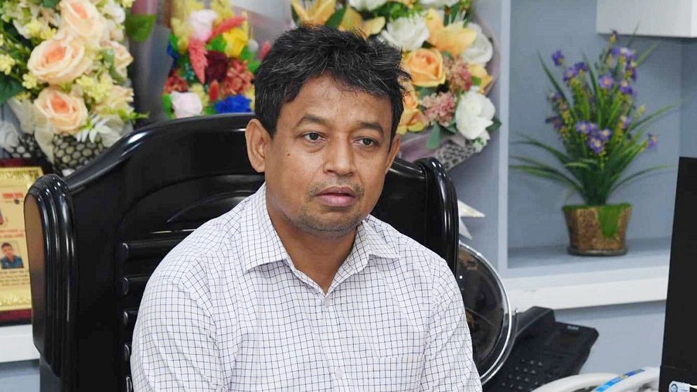 সাবেক ডিবি প্রধান হারুনসহ ১৮ পুলিশ কর্মকর্তা বরখাস্ত