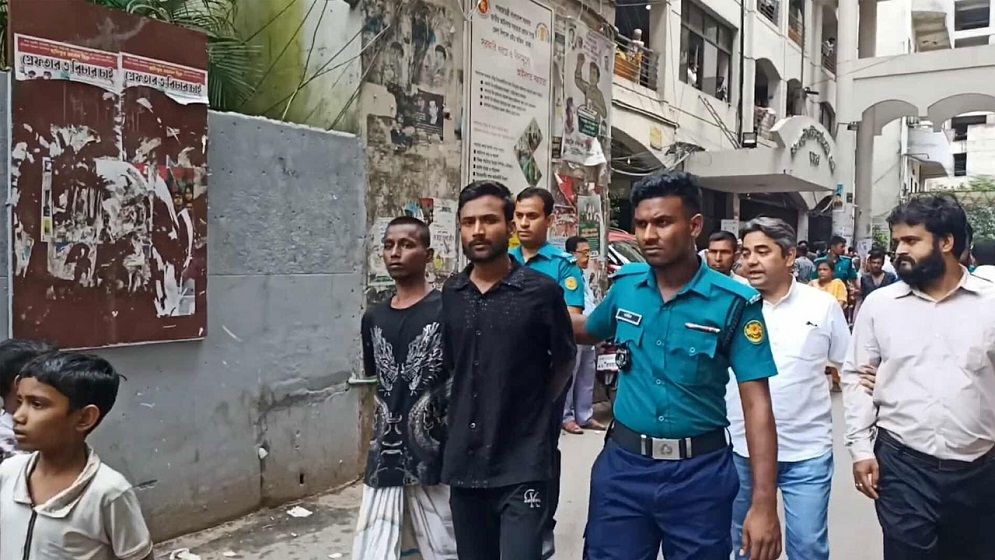 জেনেভা ক্যাম্পে শিশু হত্যা মামলায়  গ্রেপ্তার ২৬