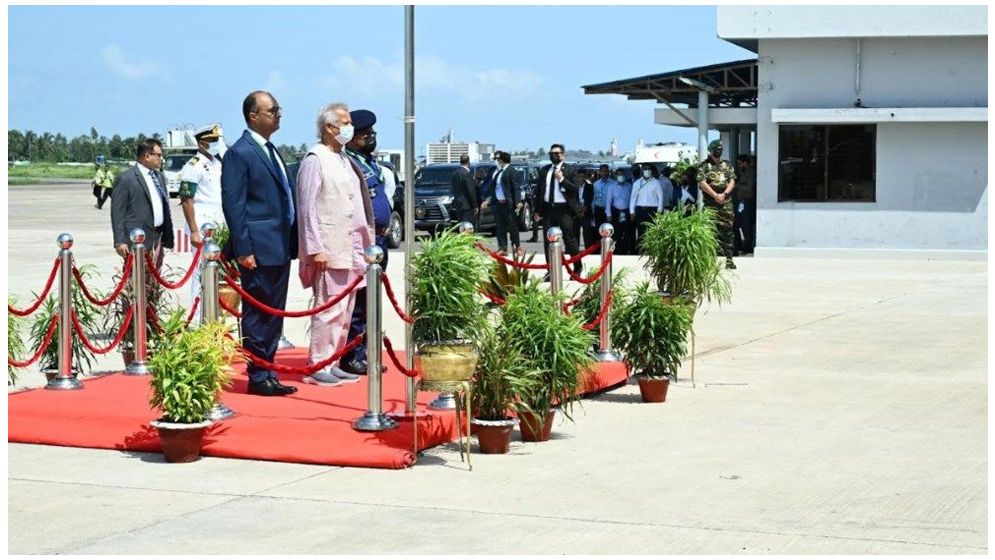 রোহিঙ্গা সংকটের সমাধান খুঁজতে কক্সবাজারে প্রধান উপদেষ্টা