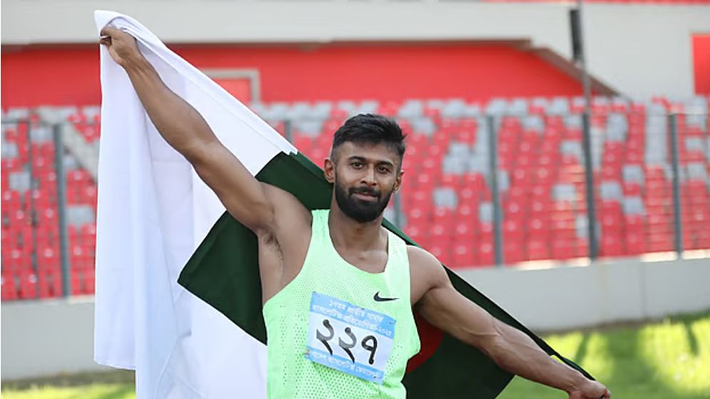 অ্যাথলেটিকসে নাটকীয়তা ও বিতর্কময় এক দিন