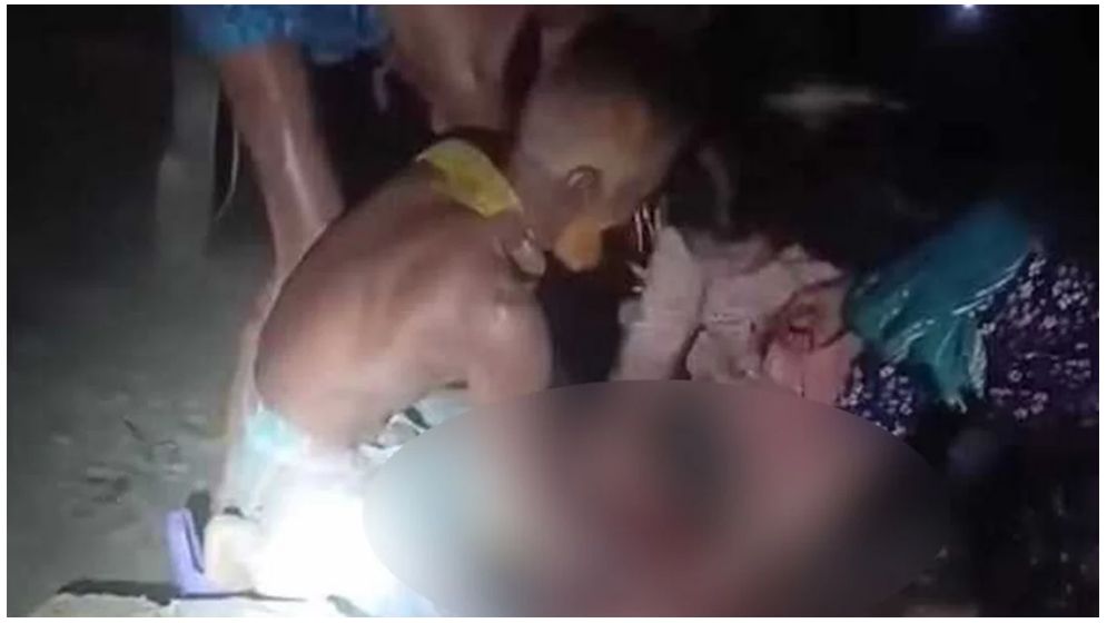 বাবার ‘আদেশে’ এক ভাইয়ের চোখ তুলে নিলেন অপর দুই ভাই