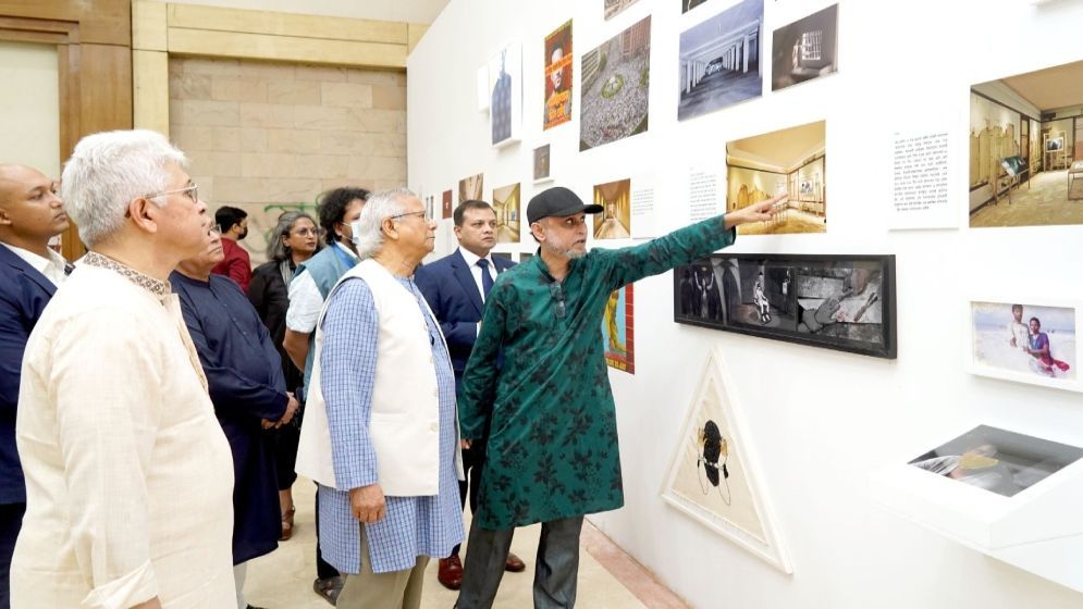 জুলাই স্মৃতি জাদুঘরের অগ্রগতি পরিদর্শন করলেন প্রধান উপদেষ্টা