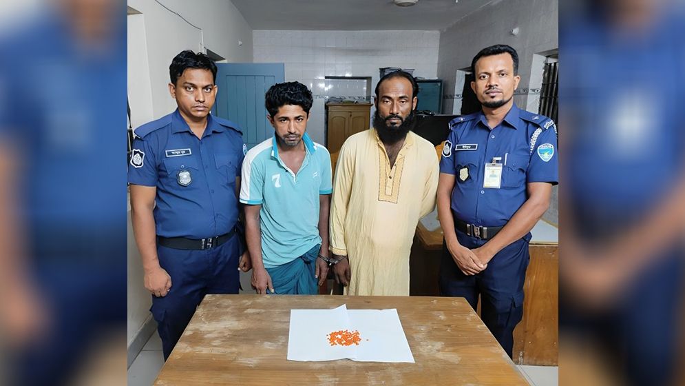 বাঞ্ছারামপুরে ইয়াবাসহ দুই মাদক ব্যবসায়ী গ্রেফতার