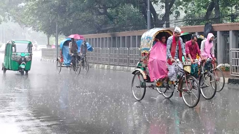 ছয় বিভাগে তুলনামূলক বেশি বৃষ্টি হতে পারে
