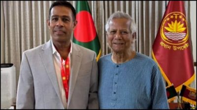 প্রধান উপদেষ্টার বিশেষ সহকারী মনির হায়দারের মেয়াদ বাড়ল