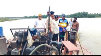 হালদায় ইঞ্জিনচালিত বোট ও অবৈধ বালু পরিবহনে জরিমানা