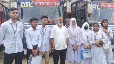 রূপগঞ্জে জিয়া মেমোরেবল ফাউন্ডেশনের ফ্রি বাস সার্ভিস পেয়ে খুশি পরিক্ষার্থীরা