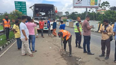 ঢাকা-ভাঙ্গা এক্সপ্রেসওয়েতে চার বাসের সংঘর্ষে আহত ২০