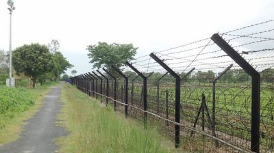 মেহেরপুর সীমান্তে বাংলাদেশি যুবককে ধরে নিয়ে গেল বিএসএফ