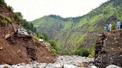উত্তর পাকিস্তানে আকস্মিক বন্যা-ভূমিধসে নিহত ২৫০