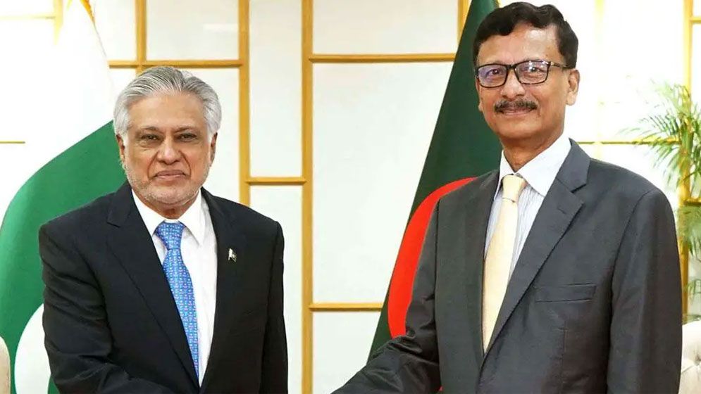 বহুমাত্রিক সম্পর্ক গড়তে একমত ঢাকা-ইসলামাবাদ : পররাষ্ট্র উপদেষ্টা