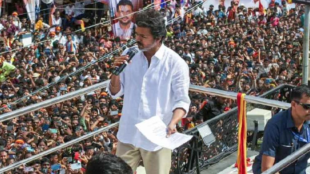 অভিনেতা ও রাজনীতিবিদ বিজয়ের সমাবেশে ৪০ জনের মৃত্যুর আশঙ্কা