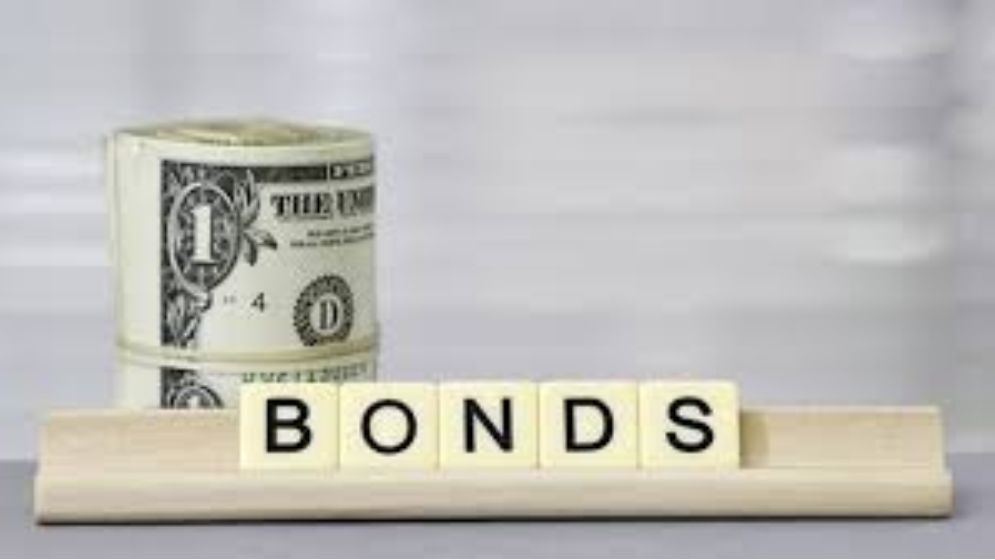 ২৩০০ কোটি টাকার বন্ড অনুমোদন পেল ৩ ব্যাংক