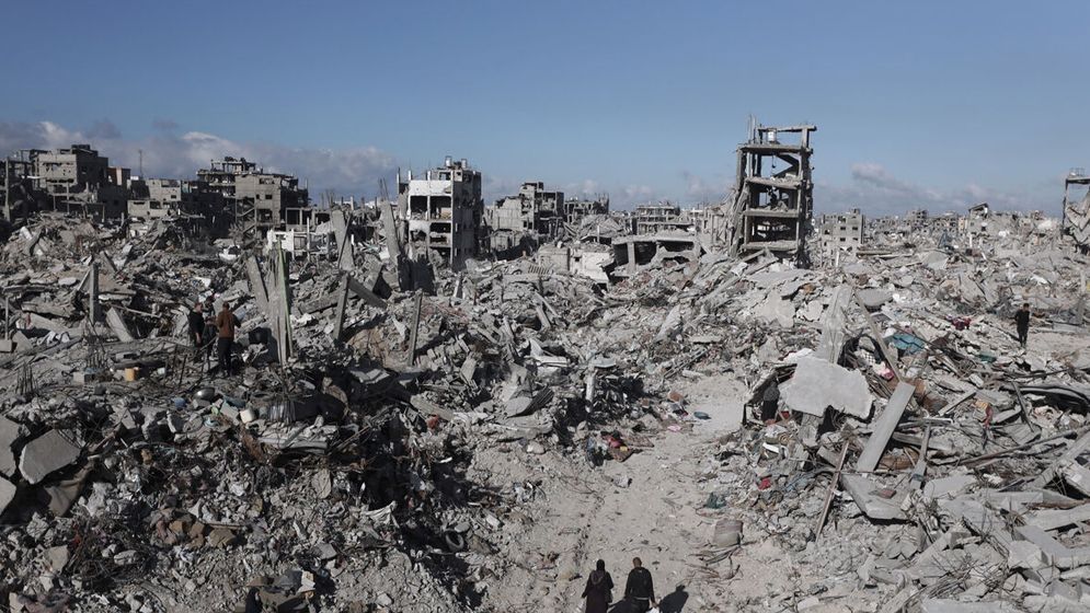 গাজায় ইসরায়েলি হামলায় মৃতের সংখ্যা ৬৪ হাজার ছাড়াল