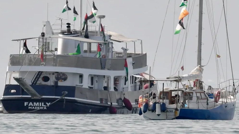 গাজার পথে মানবিক সহায়তা নিয়ে যাওয়া ফ্লোটিলায় ফের ড্রোন হামলা