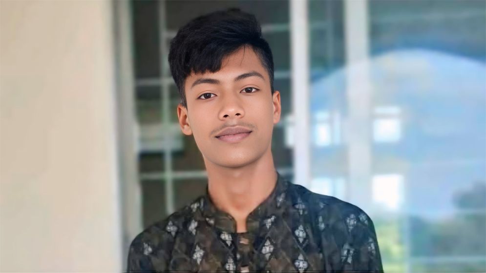 পাইকগাছায় মোটরসাইকেল দুর্ঘটনায় যুবকের মৃত্যু