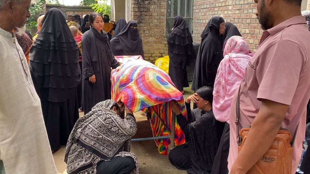 নরসিংদীর আলোকবালীতে ফের সন্ত্রাসী হামলা, যুবদল নেতা নিহত